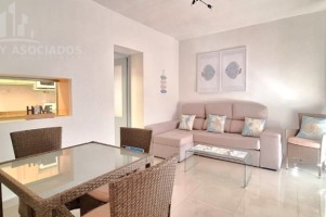 PISO EN VENTA, EN ISLAS MENORES