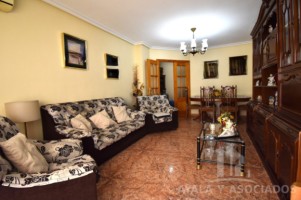 PISO EN VENTA, EN JOSE MARIA DE LA PUERTA