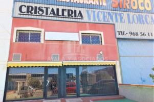 LOCAL COMERCIAL EN CALLE ARTES Y OFICIOS, POLIGONO LO BOLARIN