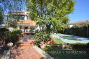 CHALET EN VENTA, CANTERAS