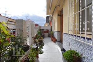 D&Uacute;PLEX EN VENTA, EN BARRIO PERAL