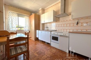 PISO CON GARAJE EN VENTA, BARRIO DE LA CONCEPCION