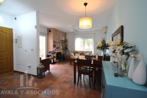 PLANTA BAJA CON BUHARDILLA EN VENTA, LA UNION