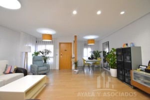 D&Uacute;PLEX CON BUHARDILLA EN VENTA, EN ROLDAN (TORRE PACHECO)